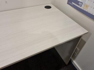 Standard Office Workstation Desk