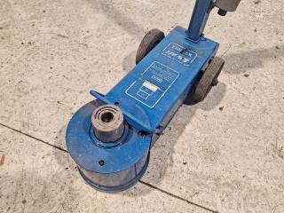 Kwalt (KT30T2) 30Ton Air Hydraulic Jack