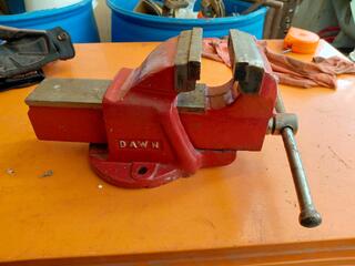DAWN 4SP 100mm width Vice 