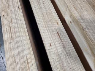 5x Structural LVL Laminated Veneer Lumber Boards