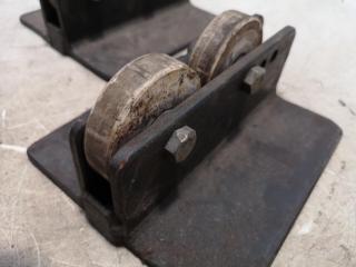 Pair of Floor Material Roller Supports