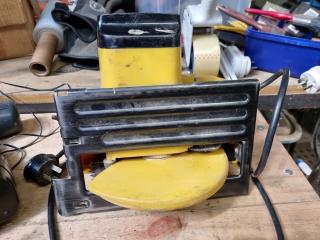 4x Power Tools, Saw, Drills, older models