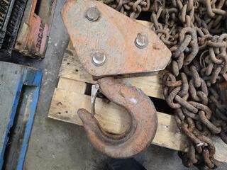 Large Chain Hoist 