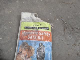 Magnetic Safety Gate Kit
