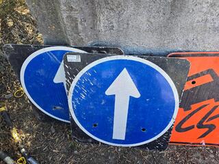 7 x Road Works Signs 