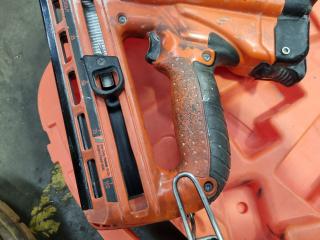 Paslode Impulse Angled Bradder Nail Gun Kit