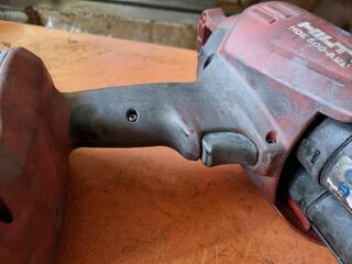 Hilti 22V Cordless Adhesive Dispenser HDE 500-A22