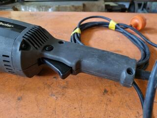 Black & Decker Corded 180mm Angle Grinder