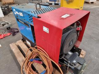 Bobcat 225G 8000W AC/DC Welder Power/Generator Set