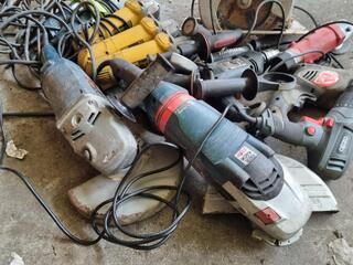 12x Assorted Faulty Power Tools, Parts use only!