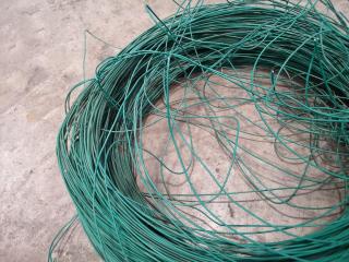 2.5mm Coated Metal Fencing Wire, 22kg Roll
