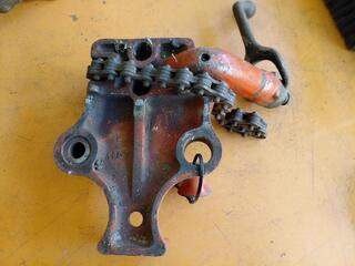 Ridgid BC-410 pipe chain vise