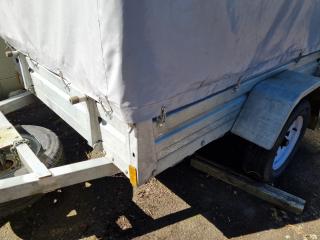 Single Axle Trailer w/Steel Cage & Canvas Cover by Motrax