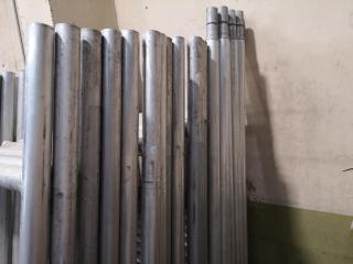 18x Aluminium Upright Scaffolding Frames, 2m Tall, 720mm Width