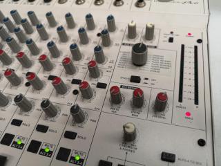 Wharfedale Pro R-2004FX Mixer