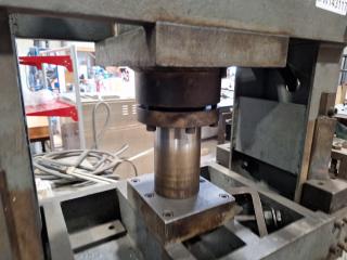 Industrial Hydraulic Press