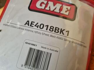 GME 970mm Elevated-Feed UHF Antenna AE4018BK1, New