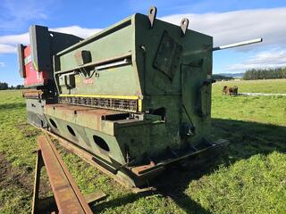 Pearson 3.7 Metre 24mm Guillotine