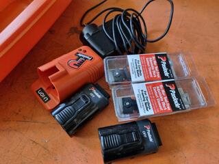 Paslode Cordless Angled Bradder IM250A Li 16GA