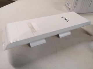 Ubiquiti NanoStation Wireless Bridge, M5 5GHz airMax 16dBi CPE Unit