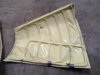 MD 500 Rear Engine Door Set + Passenger Side Door, Damaged