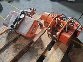 Hitachi Radio Control Electric Chain Hoist and Gantry 