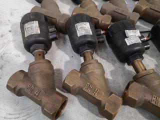 10x Burkert Pneumatically Operated Angled Seat Valves Type 2000