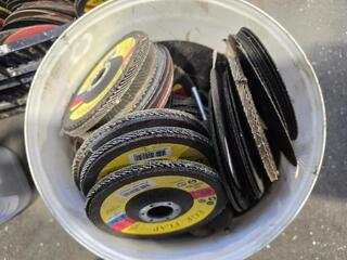 Large Lot of Sanding Disks