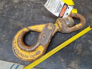 Gunnebo Clevis Self Locking Hook, Damaged