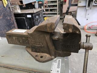 Dawn Metal Vice 