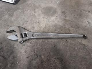 18" Crestoloy Forged Steel Adjustable Wrench