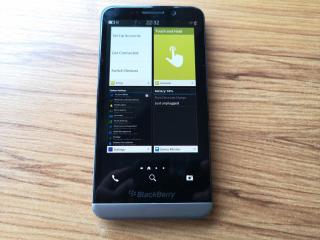 Blackberry Z30 Mobile Smart Phone, 16Gb