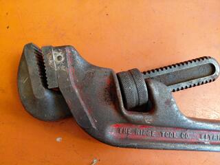 RIDGID E24 Pipe Wrench