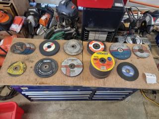 Large Assortment of Grinding/Cutoff Discs