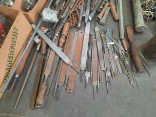 Large Assortment of Workshop Handtools/Supplies