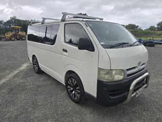 2005 Toyota Hiace Regius Ace van