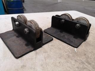 Pair of Floor Material Roller Supports