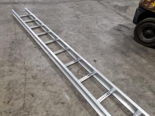 Atmore Unistrut Industrial Pipe/Cabling Support Assembly