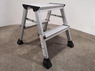 Light Duty Aluminium Step Ladder for Office or Home