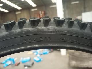 4 CST C1020 24" Smoke Kids Tyres