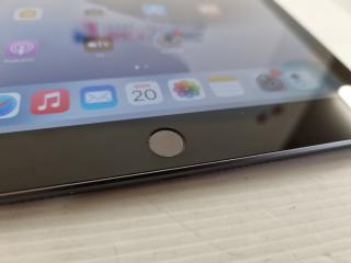 Apple iPad 8th Gen, 32Gb, Unlocked
