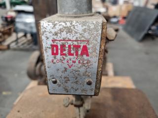 Vintage Rockwell Delta Homecraft Bechtop Jig Saw