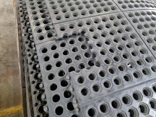 Pallet of Assorted Rubber Floor Matting