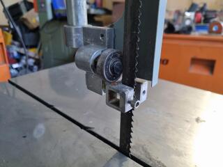 Cheetah 250mm Single Phase Bandsaw
