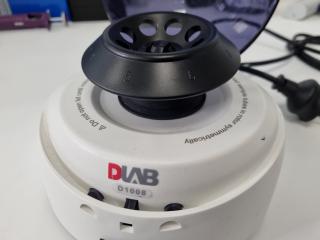 DLab Palm Micro Laboratory Centrifuge D1008