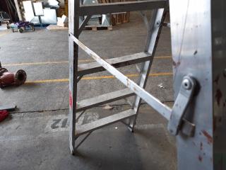 Ulrich Aluminum Easylift Step Ladder