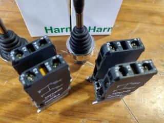 2x Schneider Harmony XB4 Industrial Joystick Controllers XD4 PA24