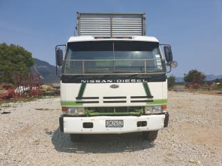 1996 Nissan 6 x 4 Tipper with Silage Box