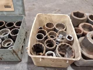 Large Assortment of Socket Pieces
