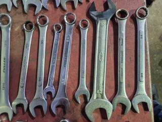 Large Lot of Spanners